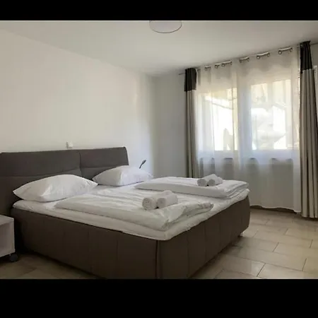 Comfort Apartment *
